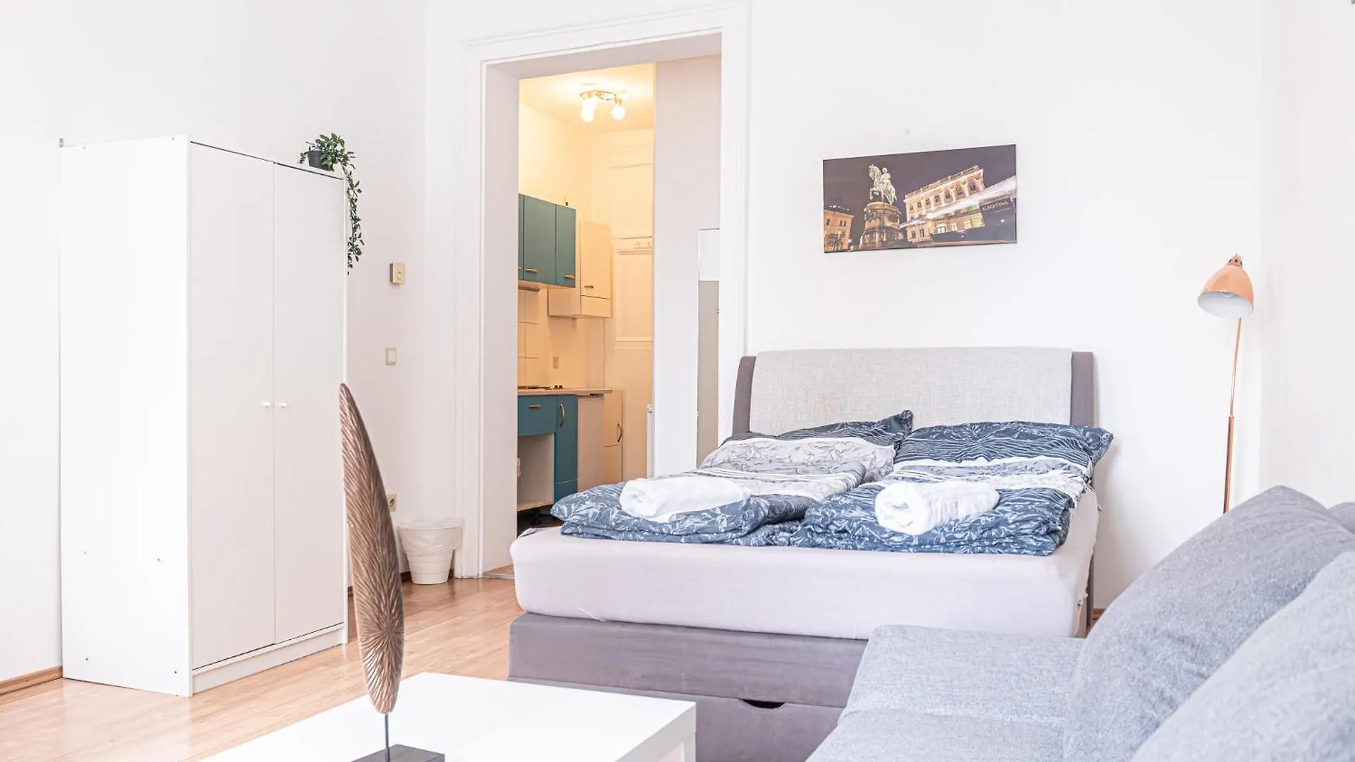 Apartment Breathtaking 2Br Apt Modern Design/Near Schoennbrunn Vienna