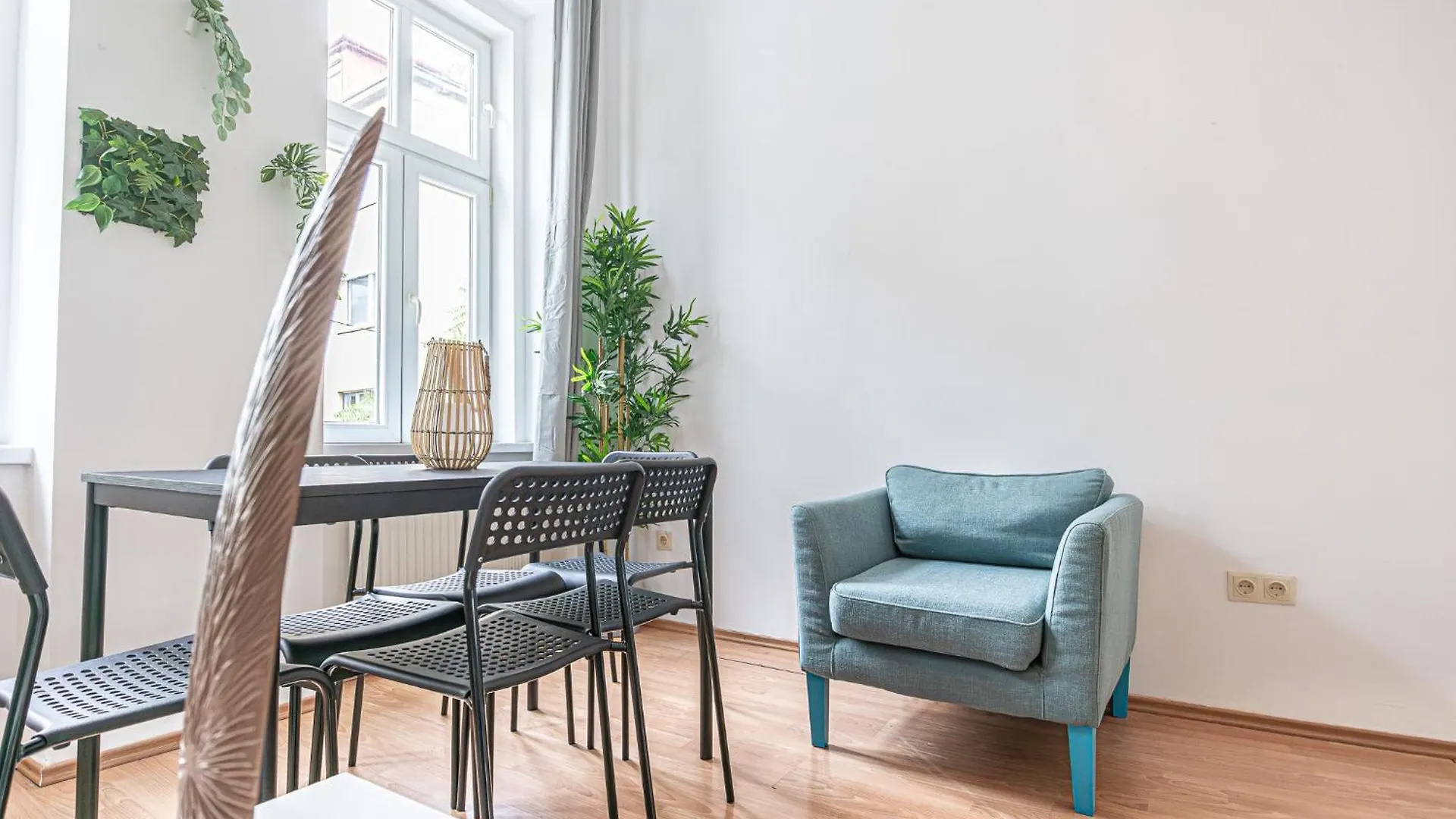 Breathtaking 2Br Apt Modern Design/Near Schoennbrunn Vienna Appartamento