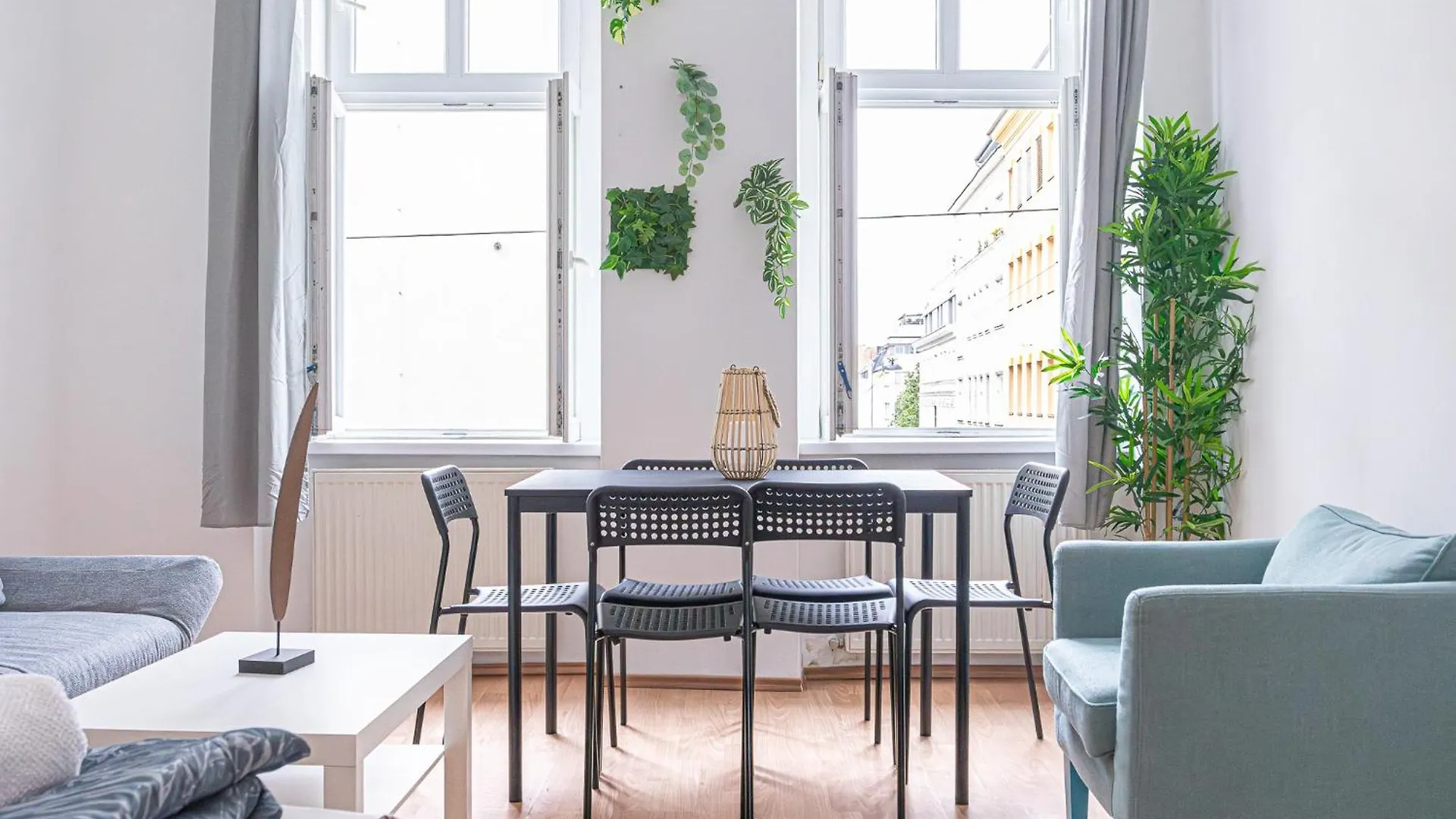 Breathtaking 2Br Apt Modern Design/Near Schoennbrunn Vienna
