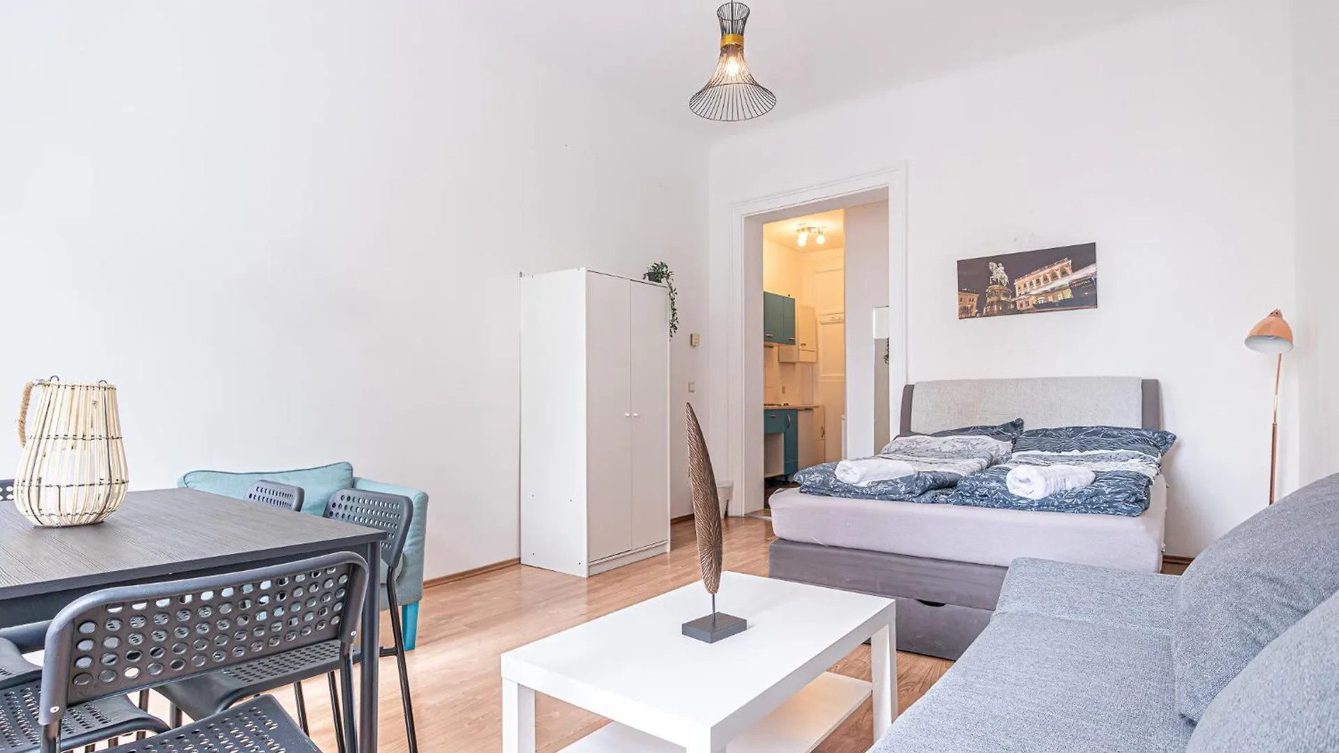Apartment Breathtaking 2Br Apt Modern Design/Near Schoennbrunn Vienna